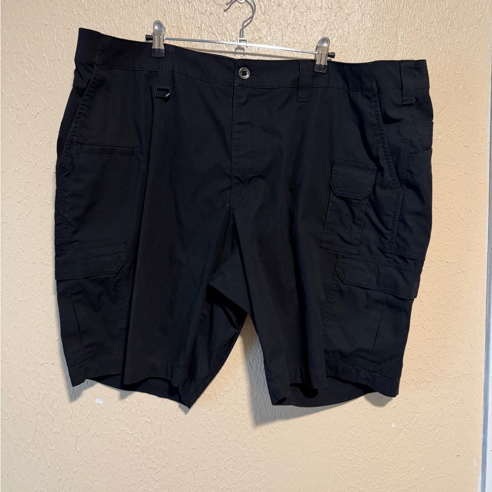 5.11 Tactical Shorts Size‎ 44 Men’s Black